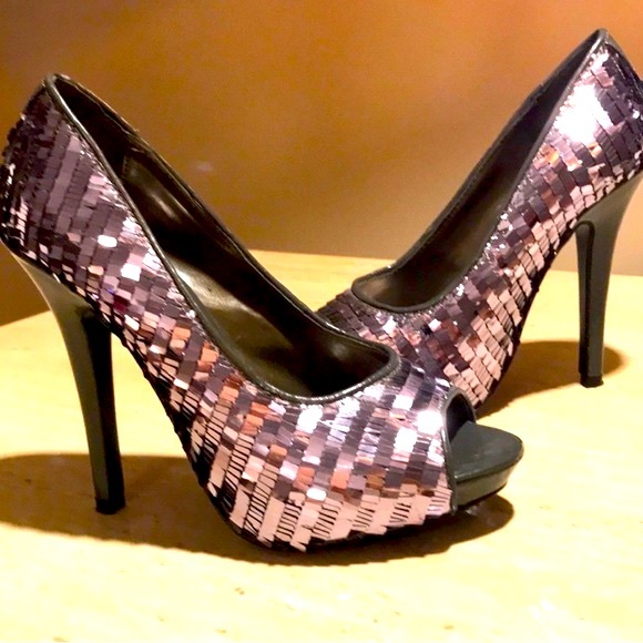 NWOT House of Dereon Gunmetal Heels - Picture 2 of 5